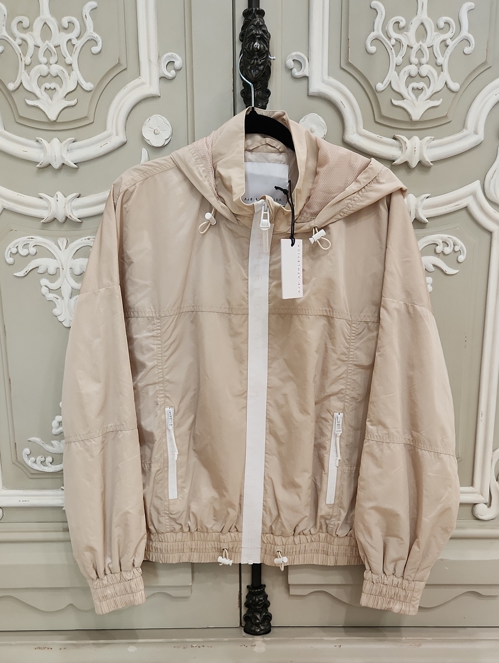 AJE Athletica Beige Hooded Windbreaker Jacket Size US 6/ AU 10 BNWT